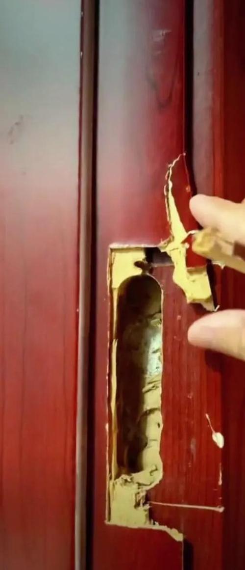 铁门框锁槽破损了怎么办截图