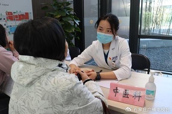 中医内科是把脉看病吗