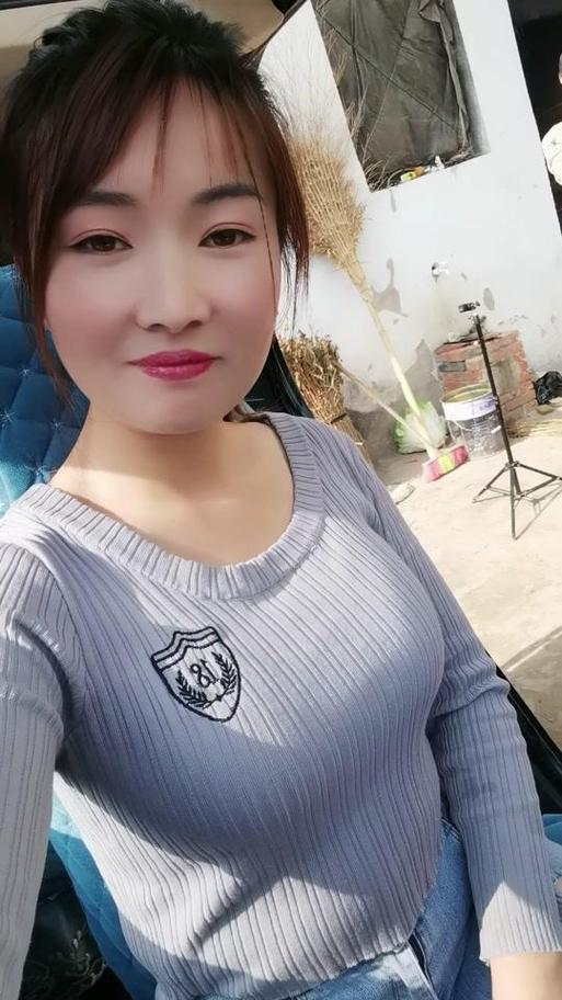 中老年单身女征婚广告
