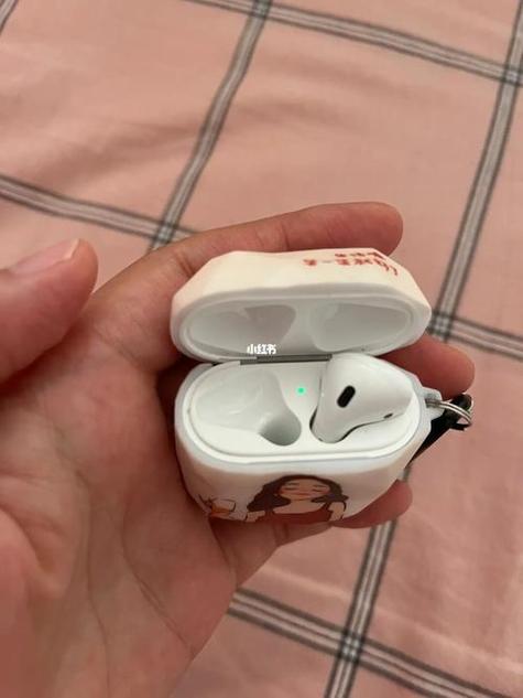 airpods充电仓能用几次
