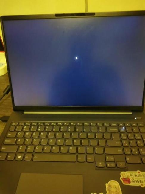 笔记本一会黑屏一会儿显示