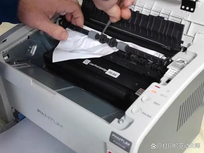 打印机黄灯一直亮怎么解决