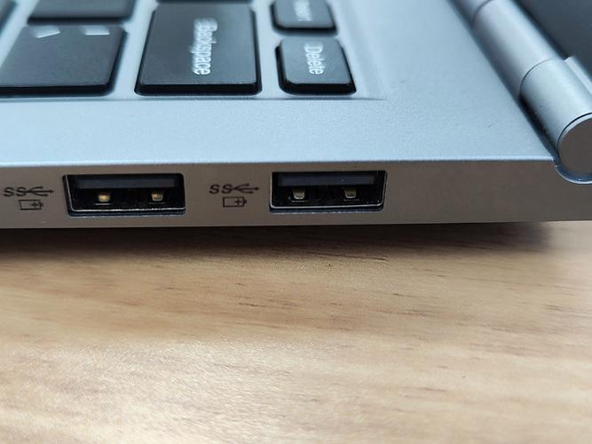 机械革命笔记本按f几u盘启动
