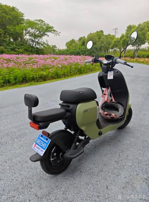 电动车线上买和线下买