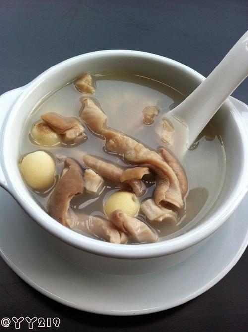 猪肚汤隔水炖水干了怎么办