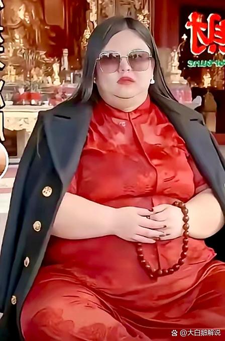 女主一吃东西就变胖
