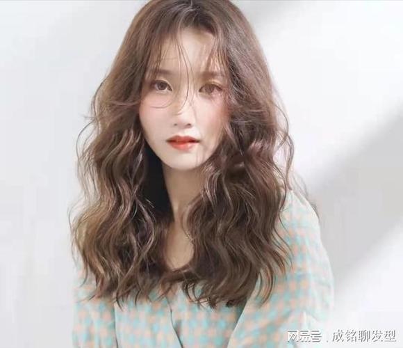 好看发型缩略图