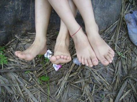上古卷轴5送女儿衣服后变光脚了