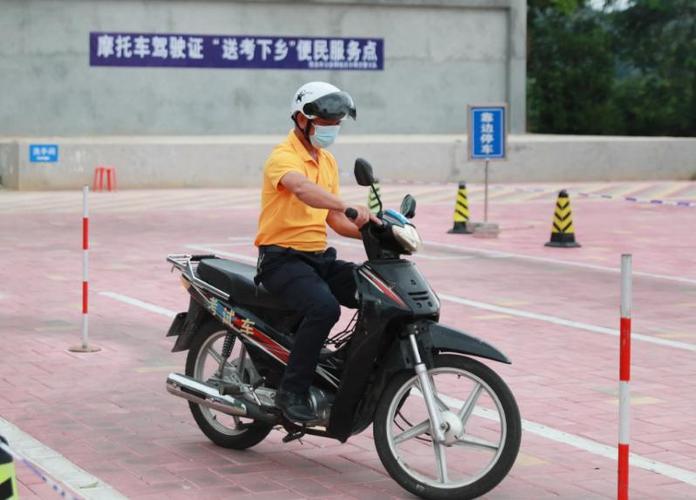 电动车充2个小时就满了