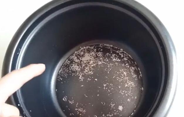 电饭锅涂层锅涂层掉了有毒吗