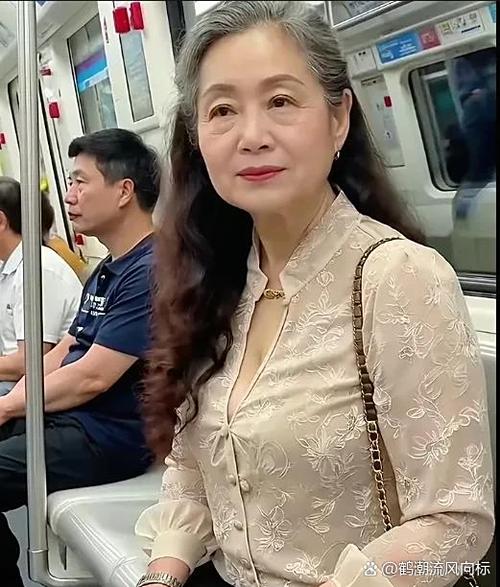 七十多岁找四十岁的人合适吗游戏截图
