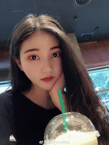 twitter电子女友的微博