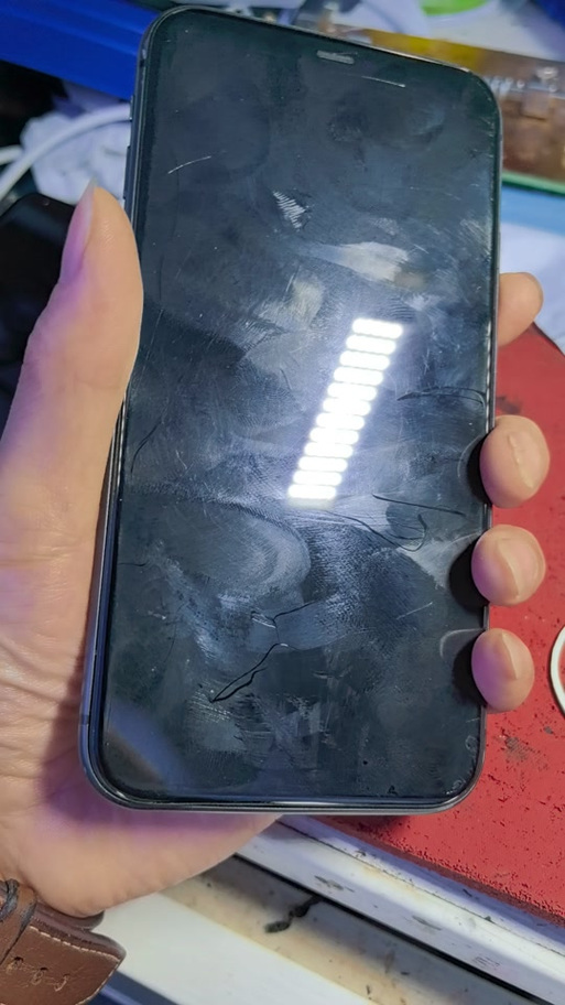 苹果手机屏幕玻璃碎了能换吗