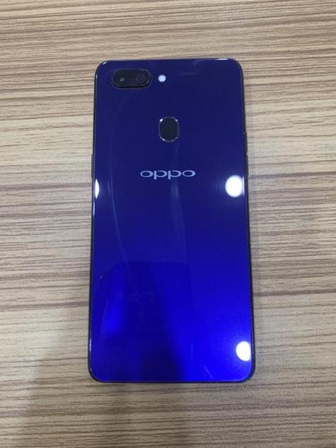 oppor15哪年出的