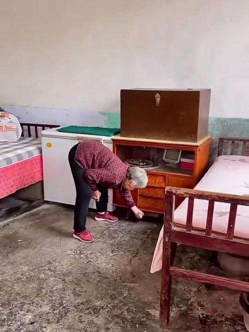 老奶奶的房间