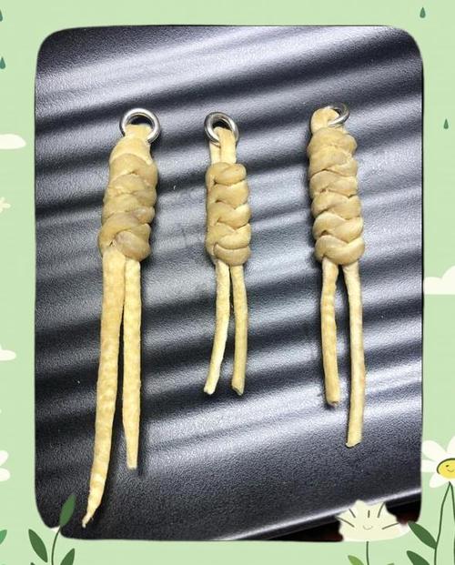 皮球用绳子怎么绑不会掉