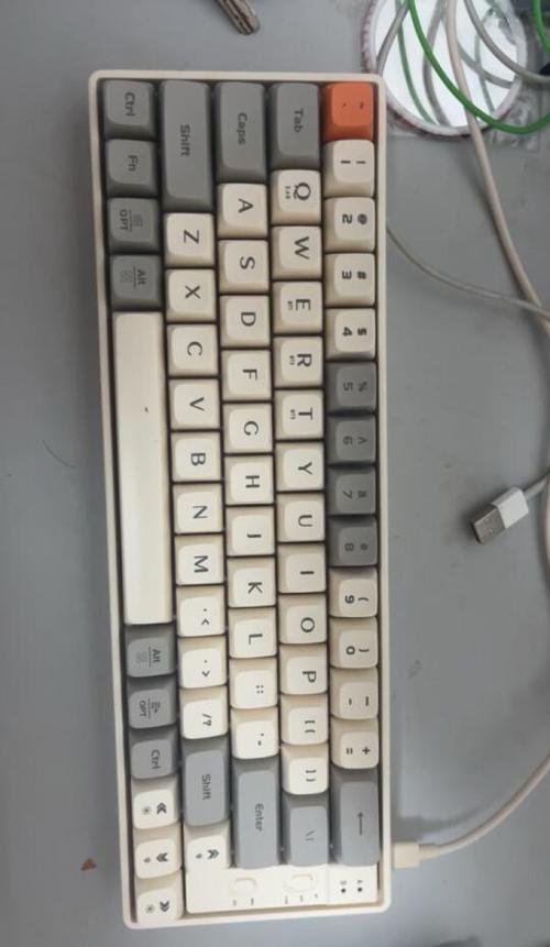 电脑打字英文大小写怎样切换