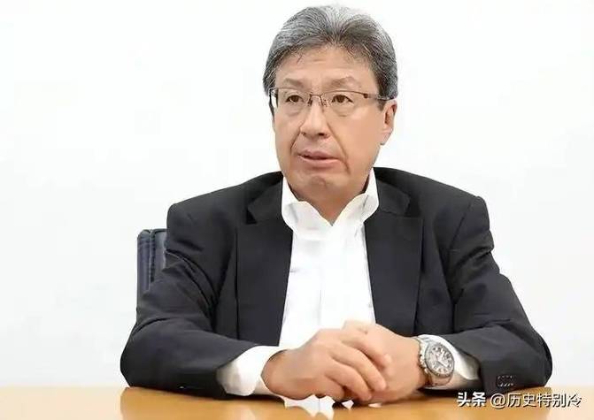 日本首相秘书官