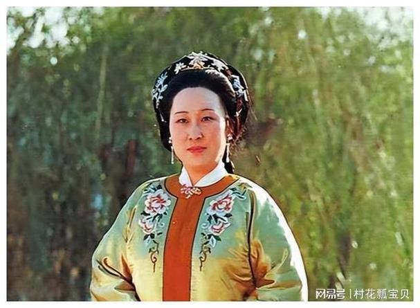 薛姨妈是正室还是妾室
