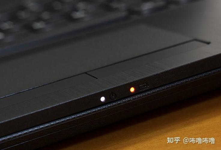 联想小新无法开机电源灯不亮