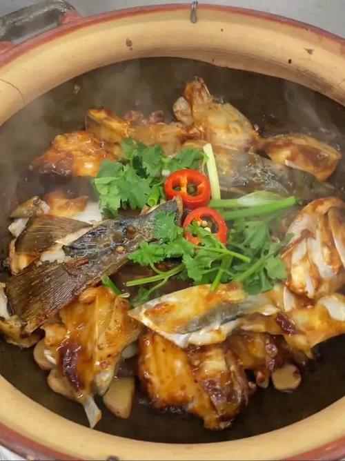 《大鱼头》吃播视频