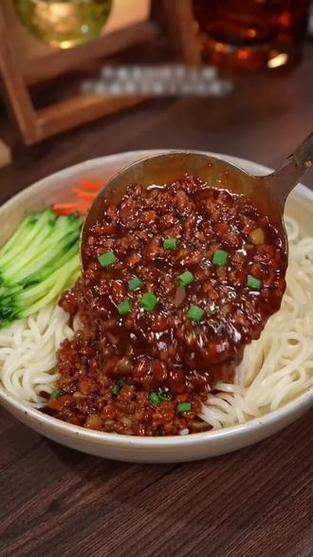 正宗老北京炸酱视频