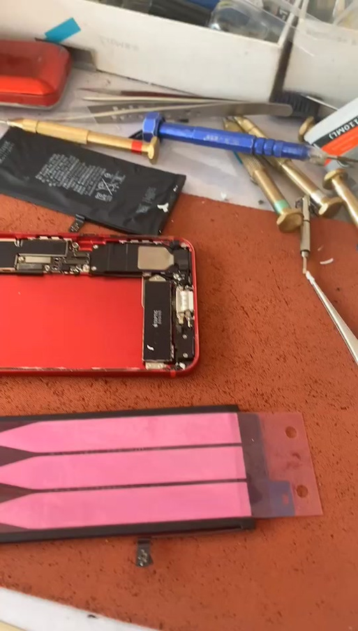 iphone充电只有一瞬间