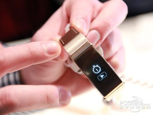 华为手环b2使用教程