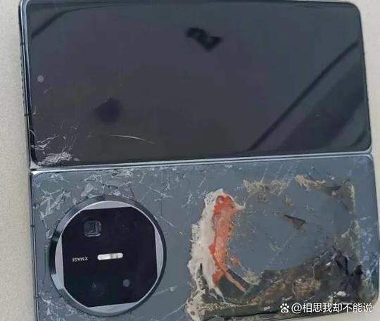 华为手机后壳爆炸原因