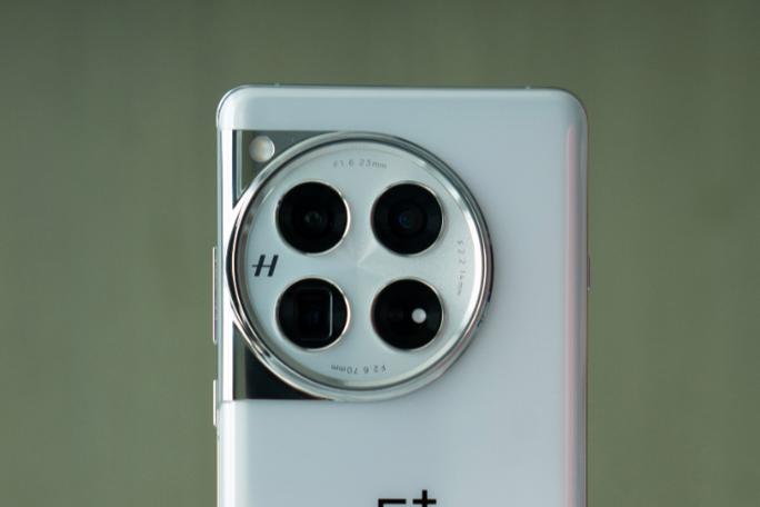 OPPOa57能用65w快充吗