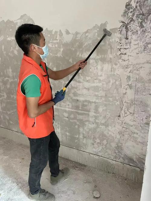 墙面白灰铲掉的方法