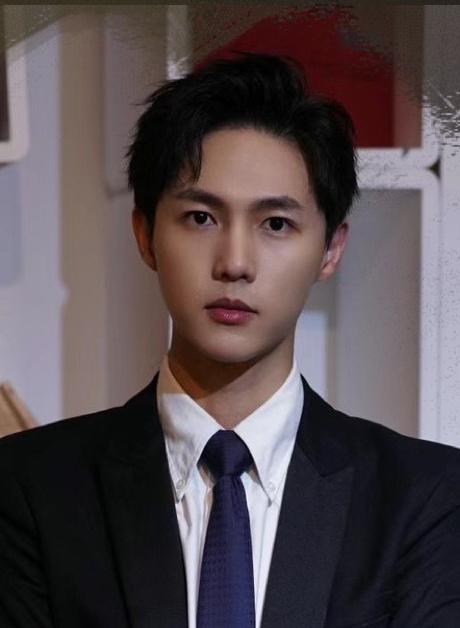 李明源年龄