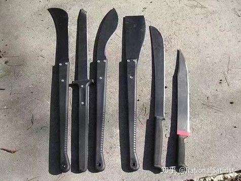 生化危机7先修理哪把枪比较好