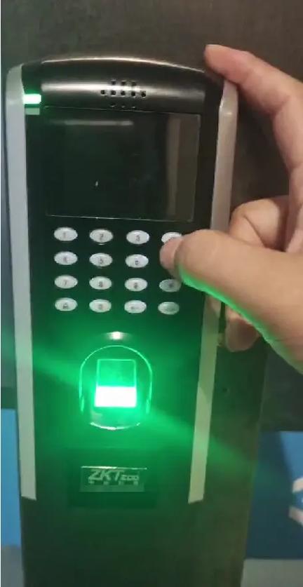 zkteco门禁怎样清除用户