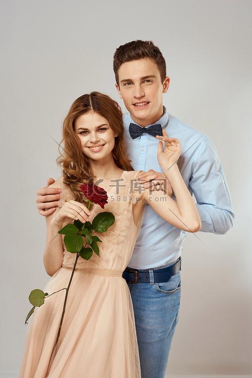 没确定关系第一次约会送什么花