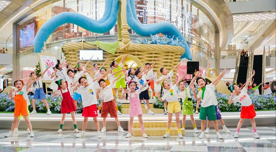 slg黄油手游直装无限制版游戏截图