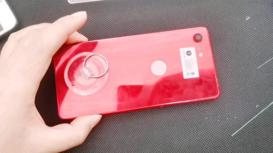 坚果pro2s电池更换