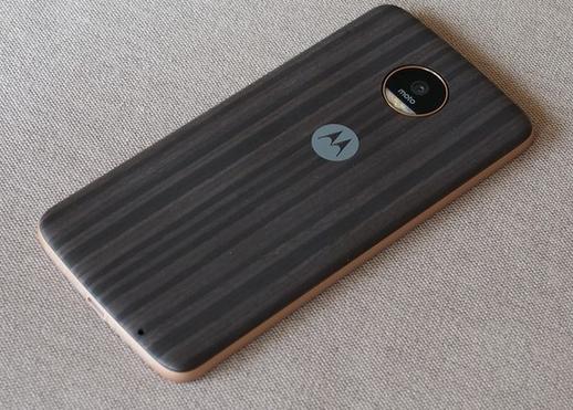 Moto z