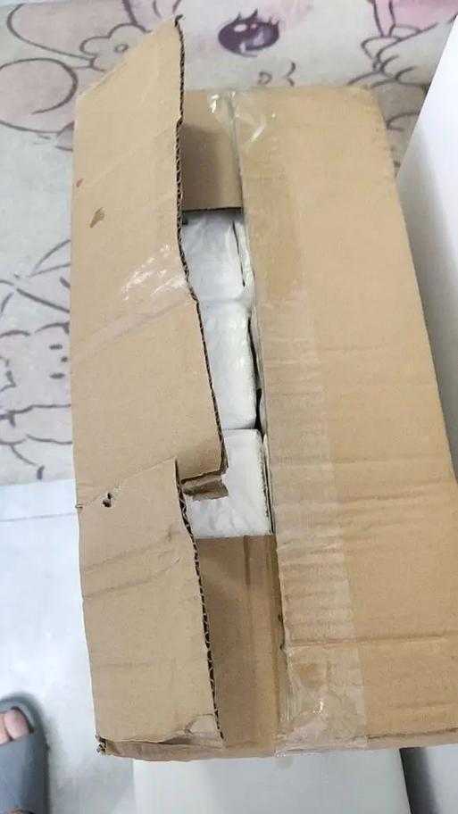 外包装没事里面坏了快递赔吗