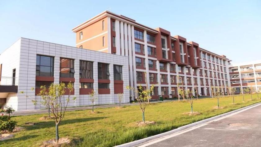 菏泽信息工程学校招生电话