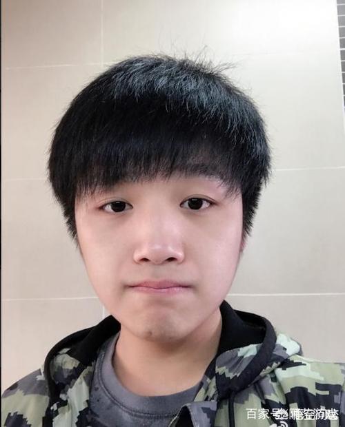 英雄联盟微笑直播间
