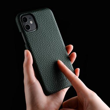 iphone11自带保护壳吗