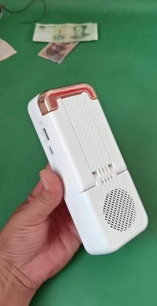 蓝牙可以边充电边用吗