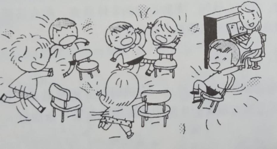 玩抢椅子游戏的音乐缩略图