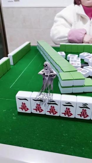 打牌天天输是不是有鬼