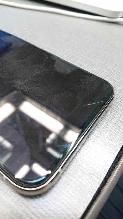 iPhone11贴膜后不好返回