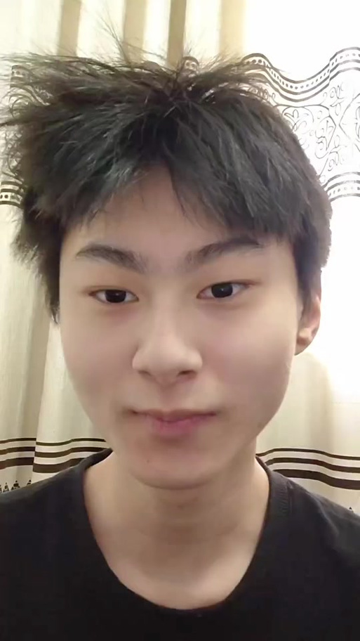 地铁陈俊琪