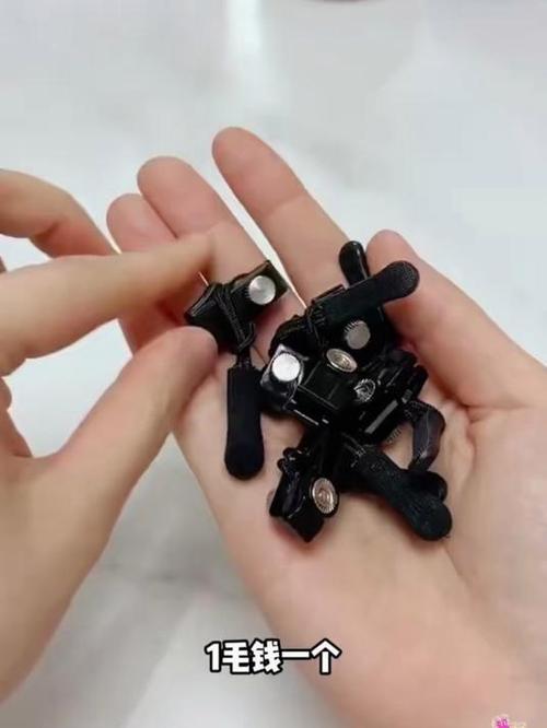 书包拉链拉上会裂开怎么办