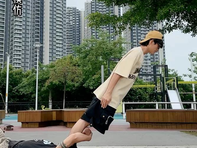 身体45度倾斜