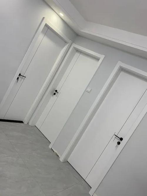 白色门时间久了会不会变黄